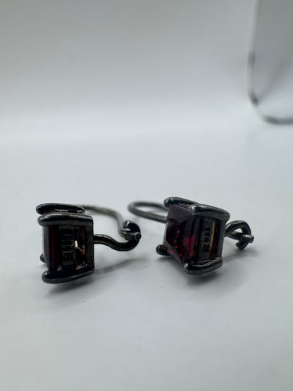 Vintage 925 Sterling Silver Dark Red Stone Earrings