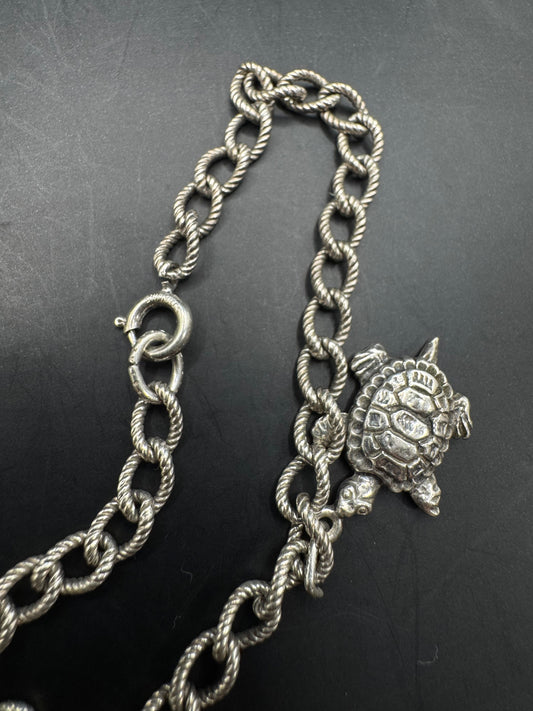 Vintage Sterling Silver Bracelet with Turtle Charm – 7”