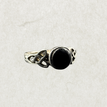 Sterling Silver Black Onyx Vintage Ring – Size 6.5