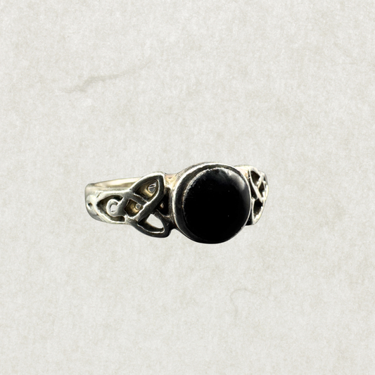 Sterling Silver Black Onyx Vintage Ring – Size 6.5