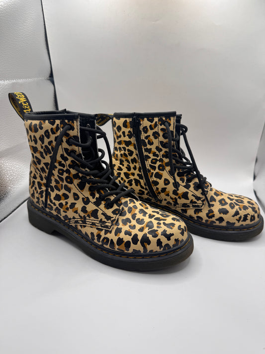 Dr. Martens 1460 Pascal Leopard Girls Combat Boots – EU 34 / US 3