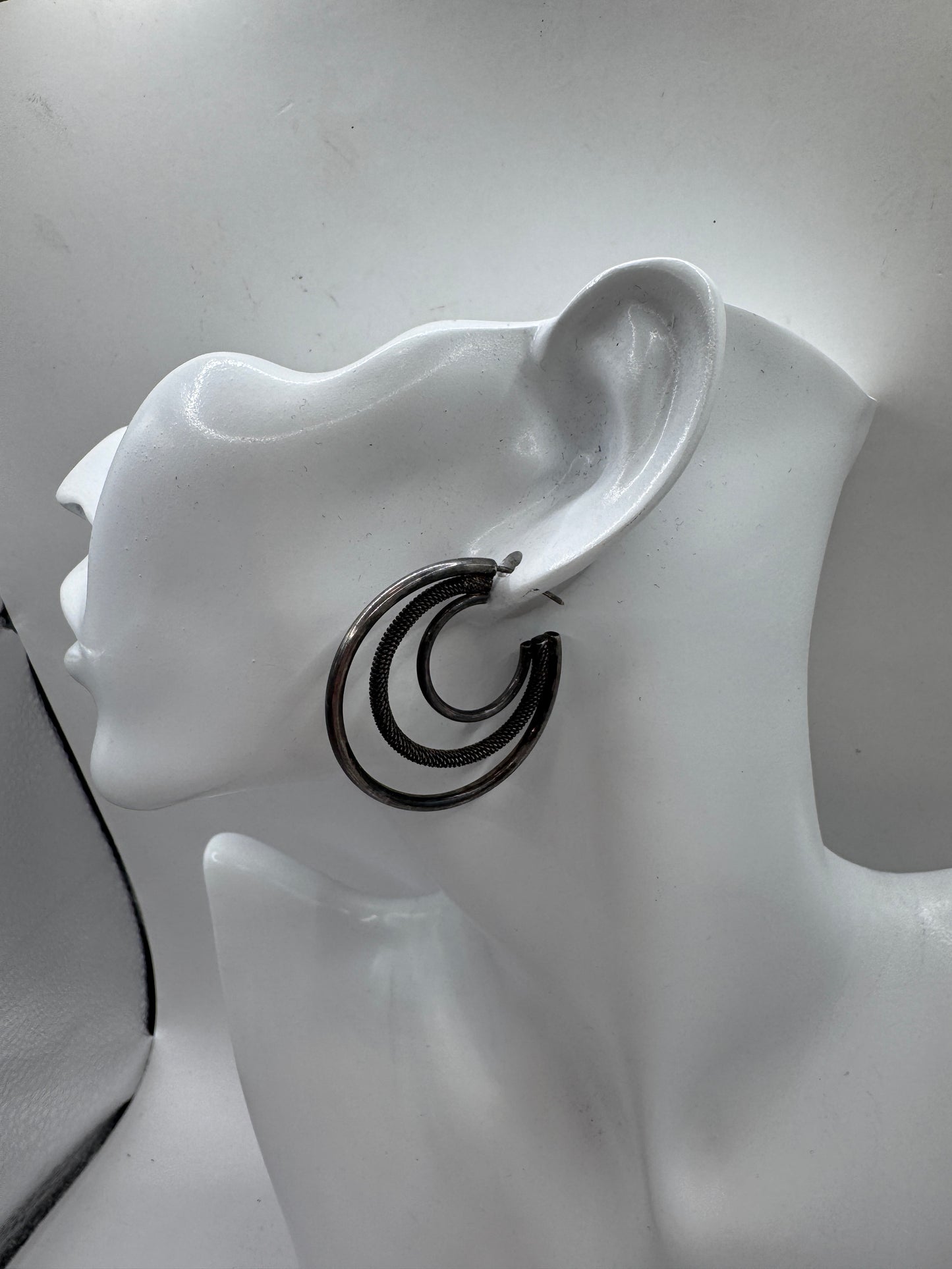 Vintage Heavy Sterling Silver Spiral Hoop Earrings – Excellent Condition
