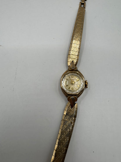 Vintage Caravelle Ladies’ Watch – 10k Gold-Plated, Mechanical, Working