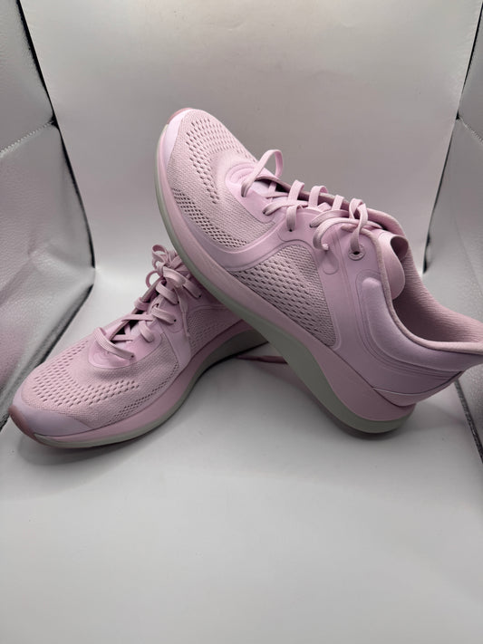 Lululemon Chargefeel Low Workout Shoes – Women’s US 12, Light Pink