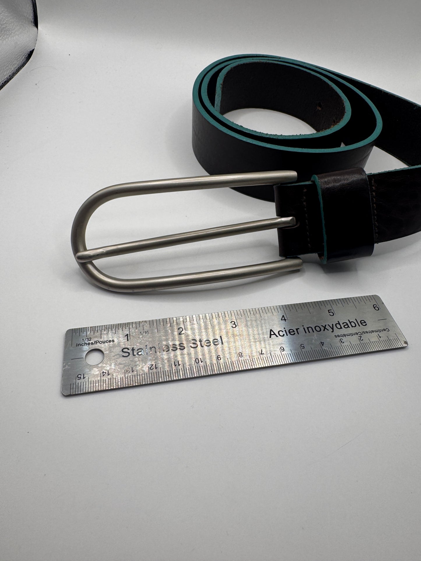 Vintage Danier Genuine Leather Belt – 45.5”