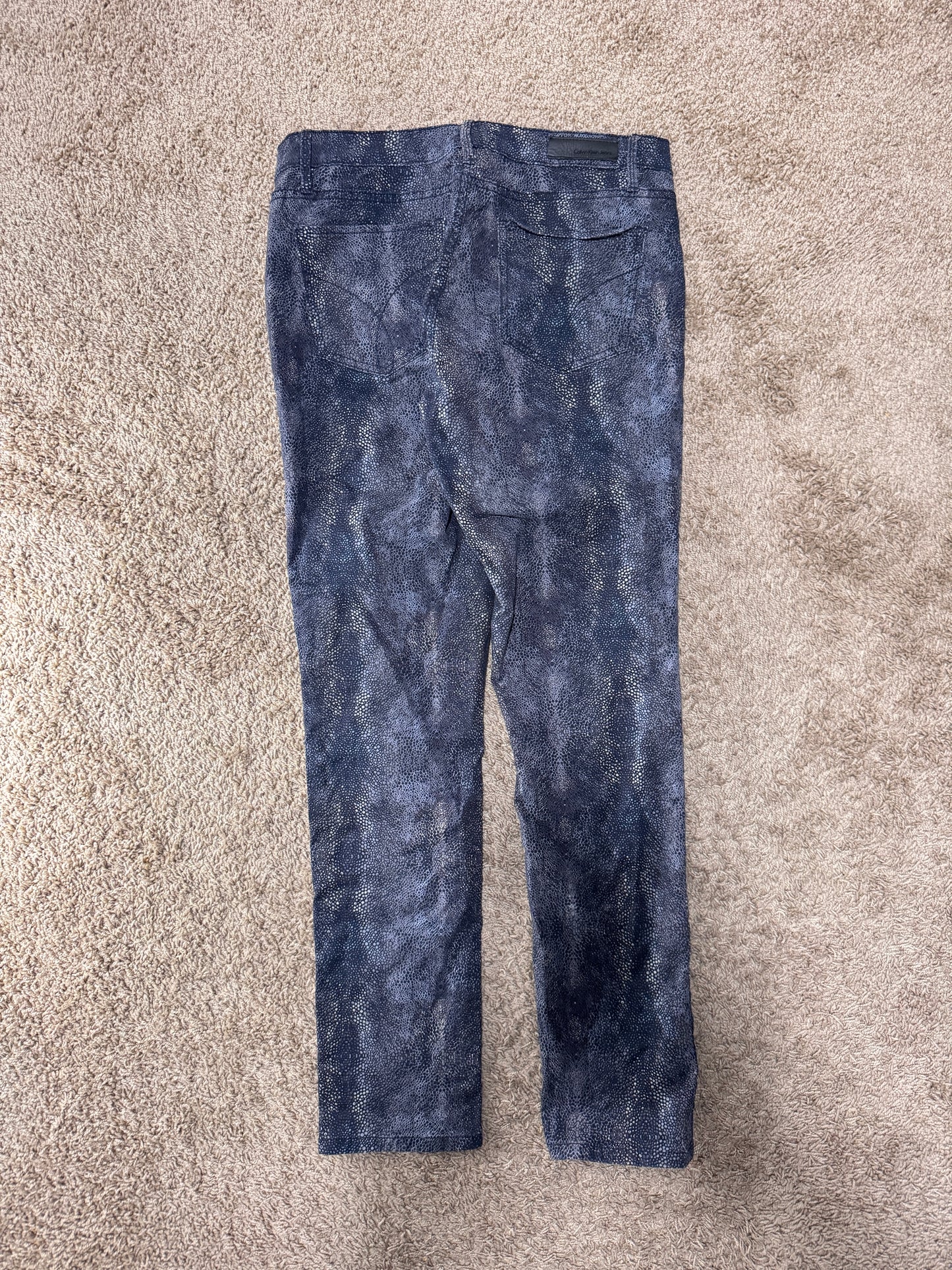 Calvin Klein Jeans Women’s Jeggings – Size 12, Blue Snake-Print Wash, Skinny Fit