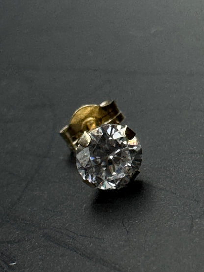 Single 10K Gold Stud Earring with Clear Stone
