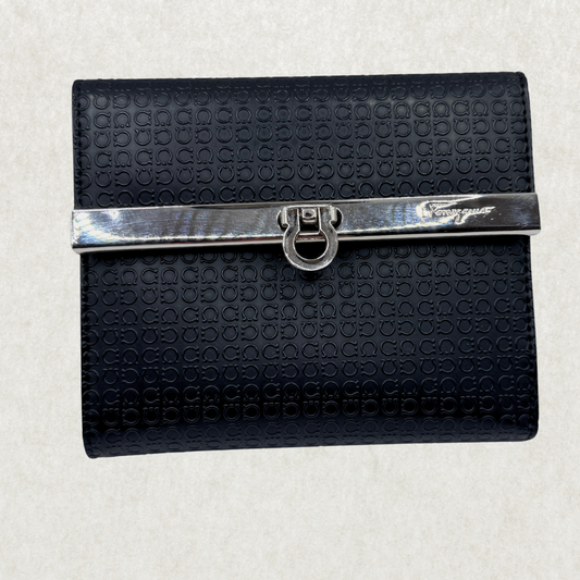 Salvatore Ferragamo Gancini Monogram Bifold Wallet – Excellent Condition