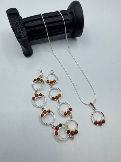 Silver 925 Amber Circle Necklace and Bracelet Set