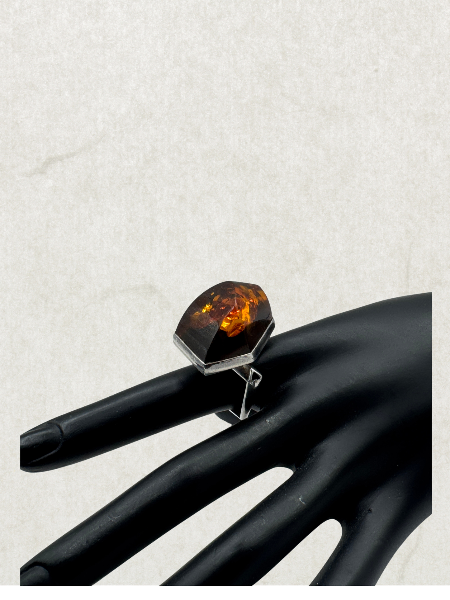 Vintage Modernist Amber Ring Sterling Silver Geometric Brutalist Style Sz 7.5