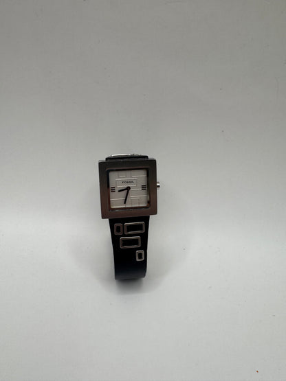 Fossil JR-9519 Women’s Watch – Square Silver-Tone Case & Black Leather Strap