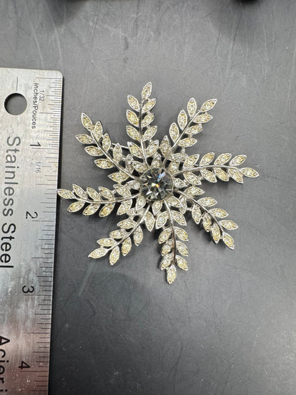 Sara Coventry Snowflake Brooch