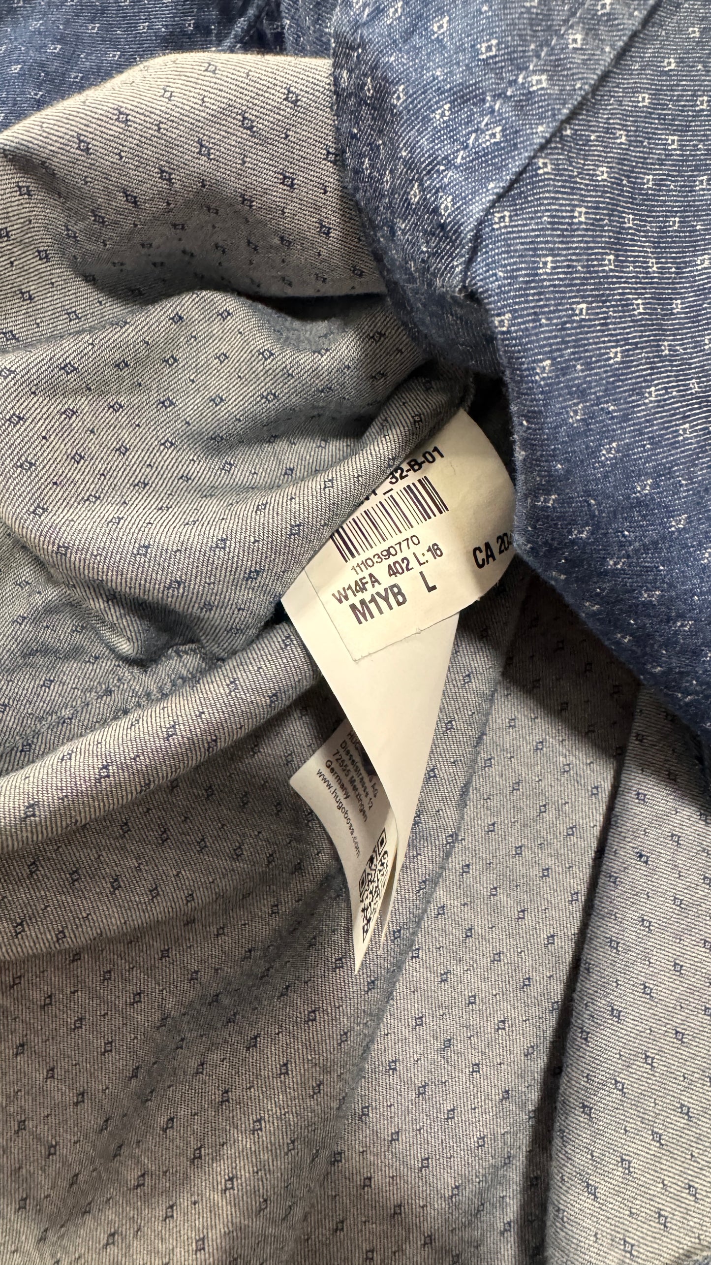 BOSS Hugo Boss Men’s Slim Fit Dress Shirt – Size L, Blue Micro-Print, Long Sleeve