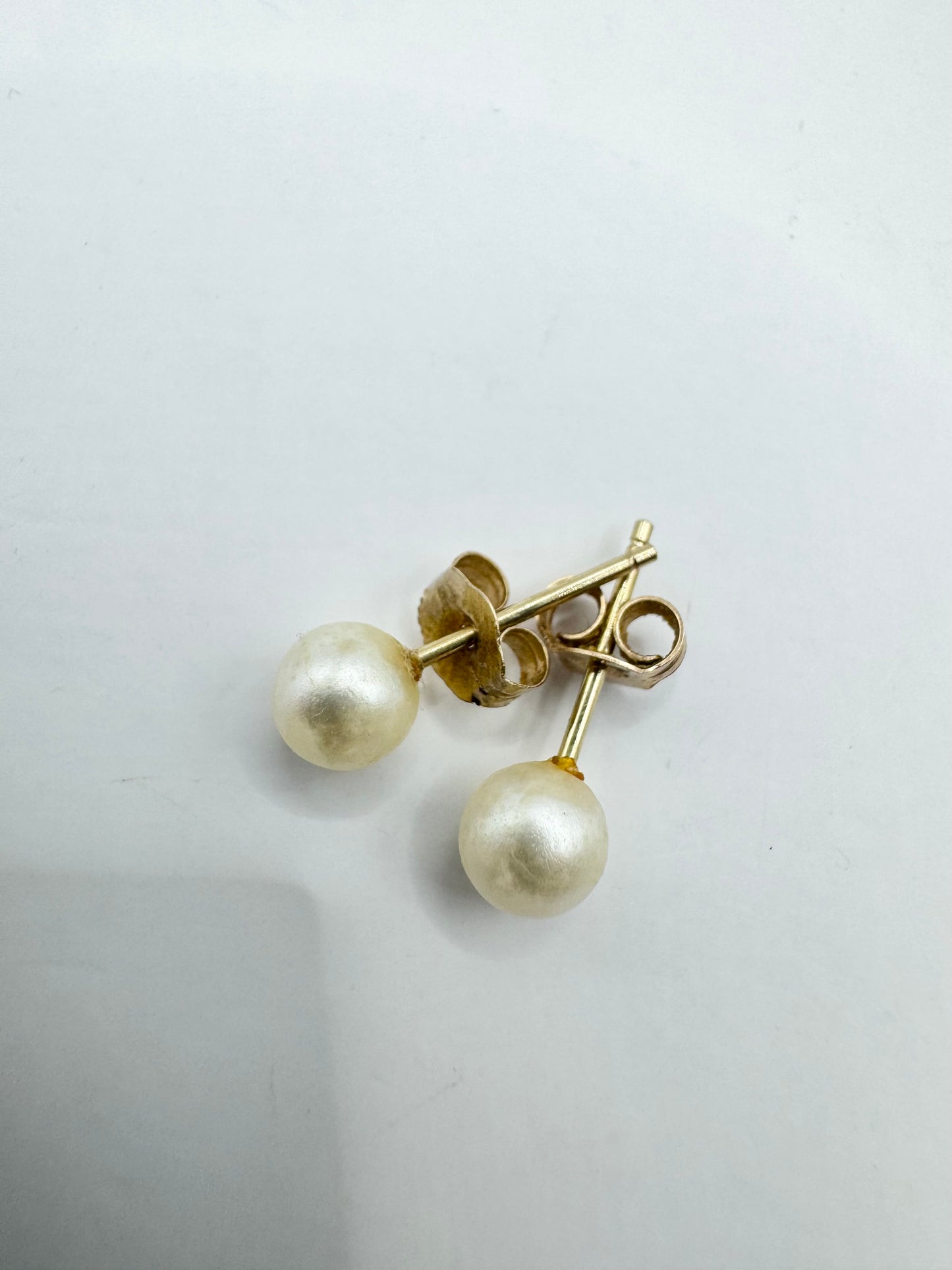 10K Gold Pearl Stud Earrings