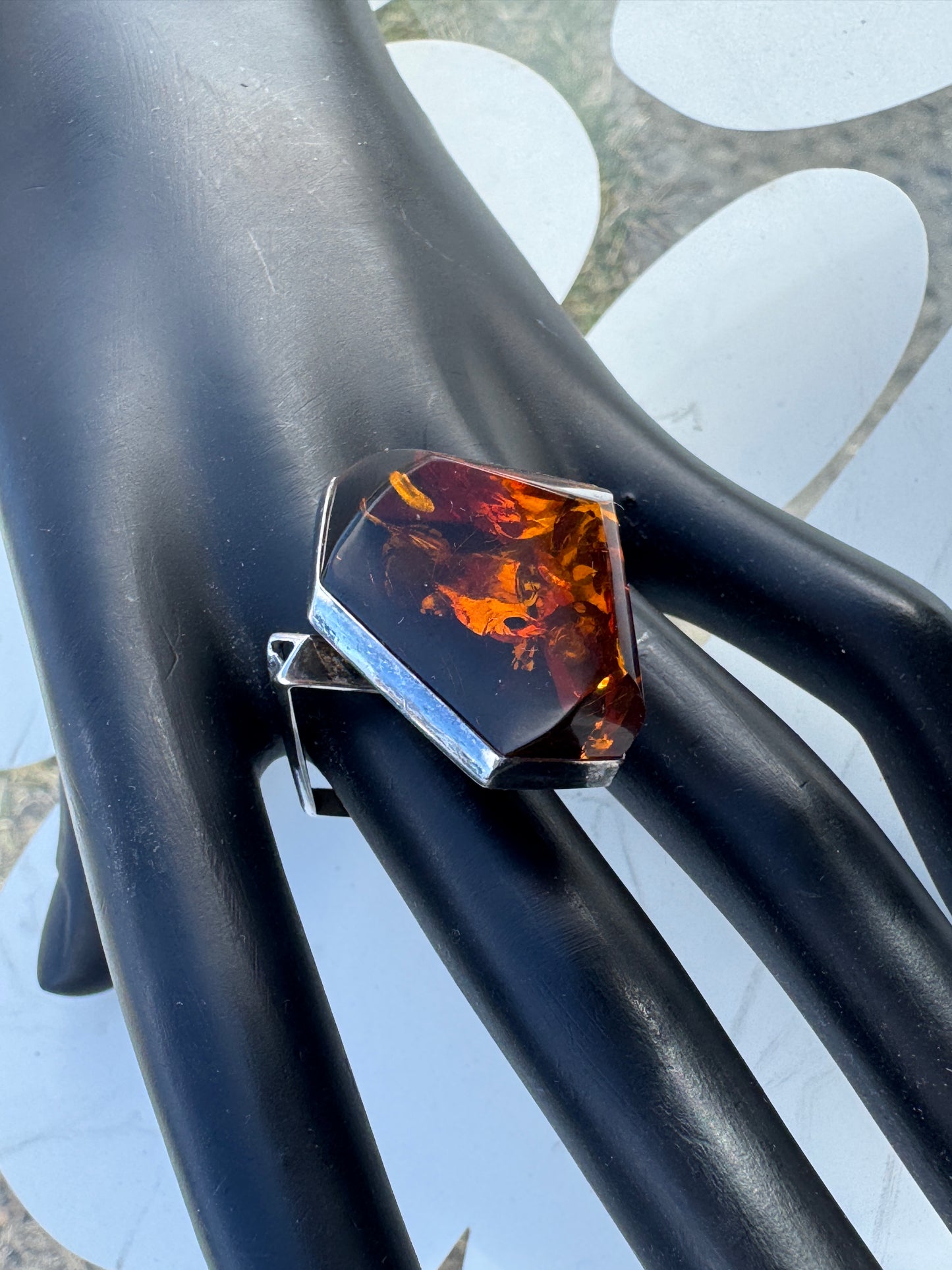 Vintage Modernist Amber Ring Sterling Silver Geometric Brutalist Style Sz 7.5