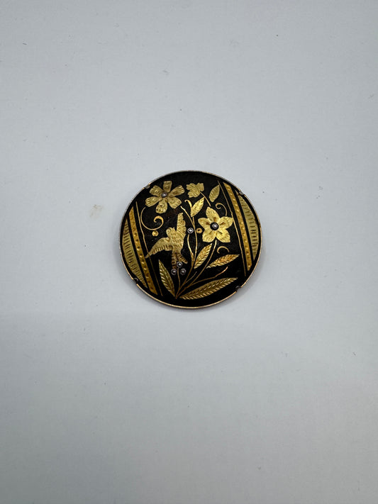 Vintage Damascene Circular Brooch – 1.5” Gold & Black Inlay