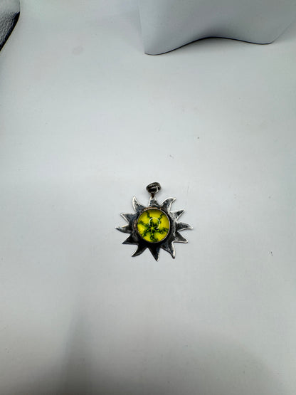 Vintage Sterling Silver Large Sunburst Pendant – Excellent Condition
