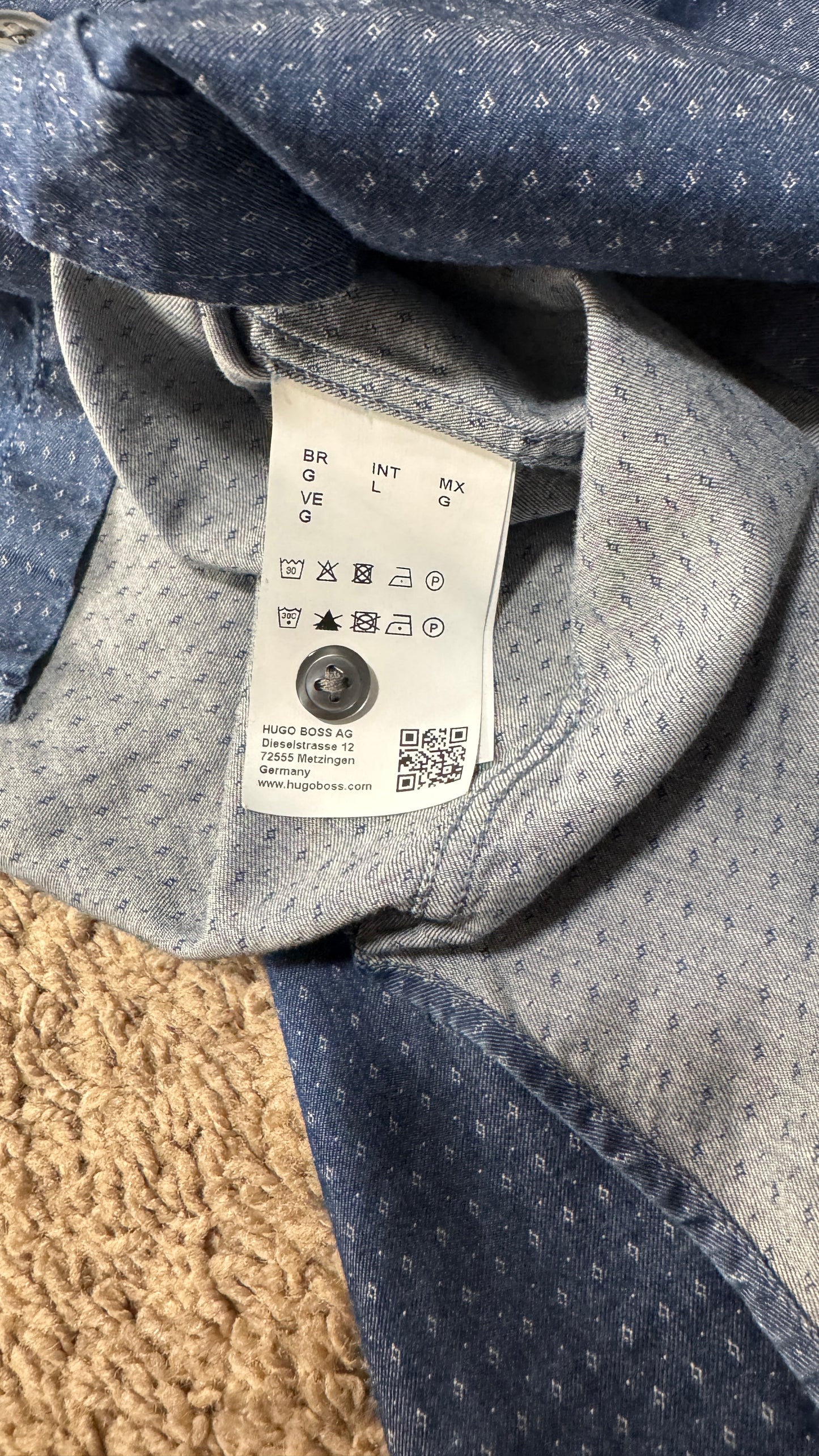 BOSS Hugo Boss Men’s Slim Fit Dress Shirt – Size L, Blue Micro-Print, Long Sleeve