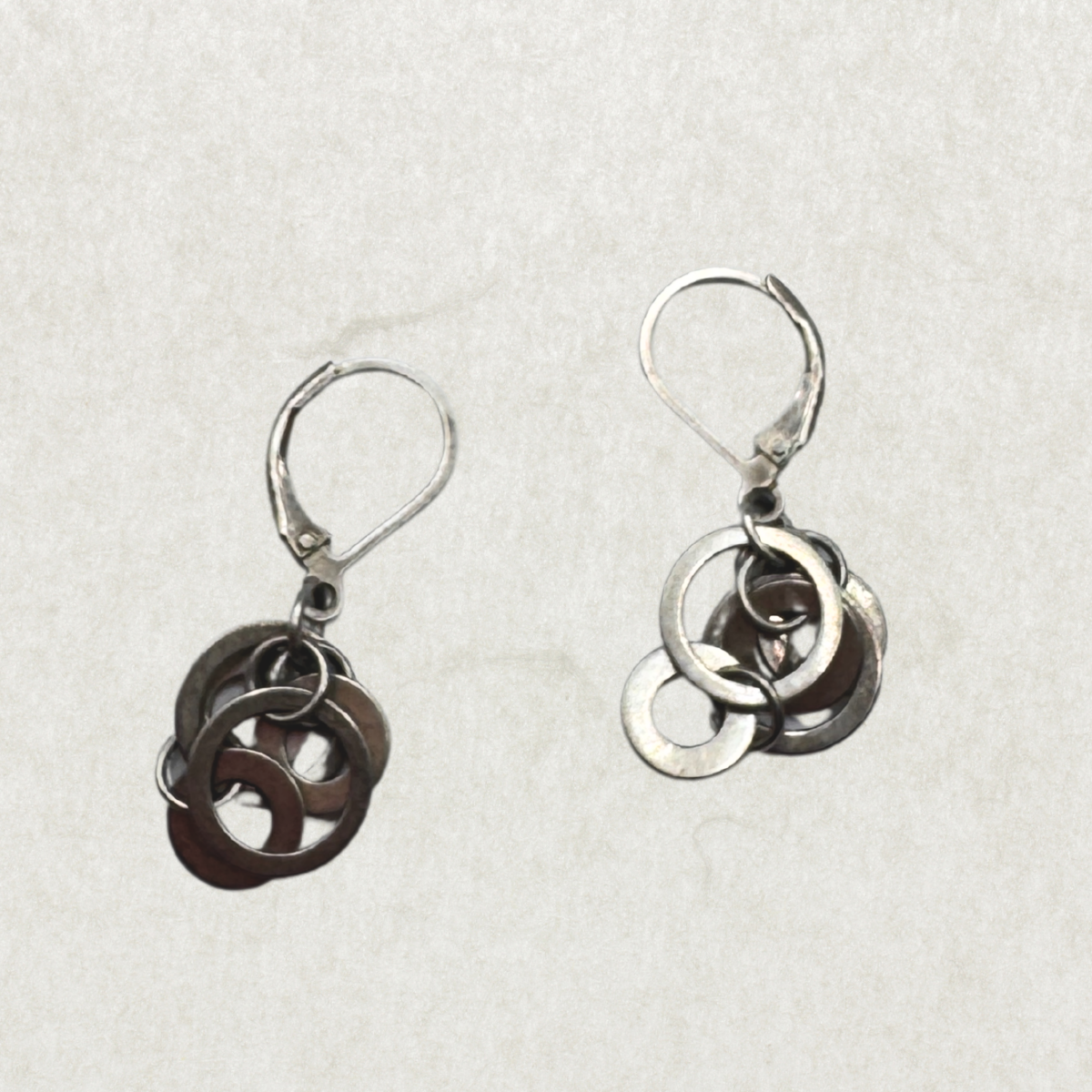 Vintage Sterling Silver Interlocking Circle Dangle Earrings – Excellent Condition