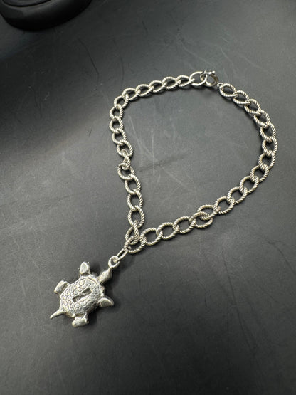 Vintage Sterling Silver Bracelet with Turtle Charm – 7”