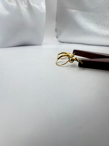 Vintage Red Wood Drop Earrings with 14K Gold Hooks – Excellent Condition