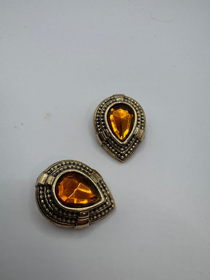 Vintage Art Deco Clip Earrings – Geometric Glamour