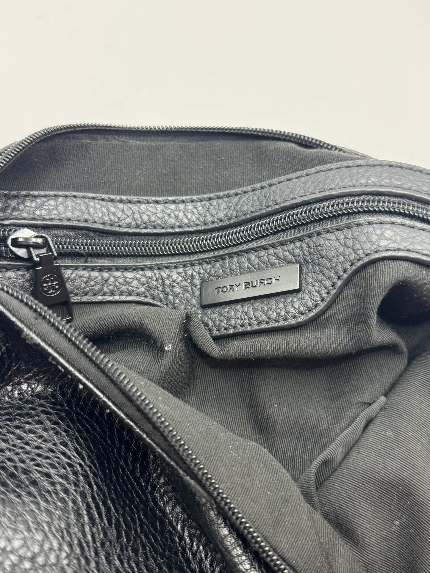 Vintage Tory Burch Black Pebbled Leather Shoulder Bag – Crossbody Hobo Purse – 13” x 10”