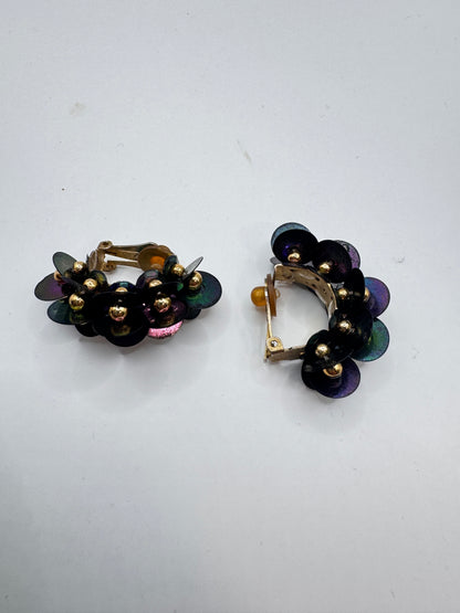Vintage 80s Clip-On Earrings – Bold Retro Fashion