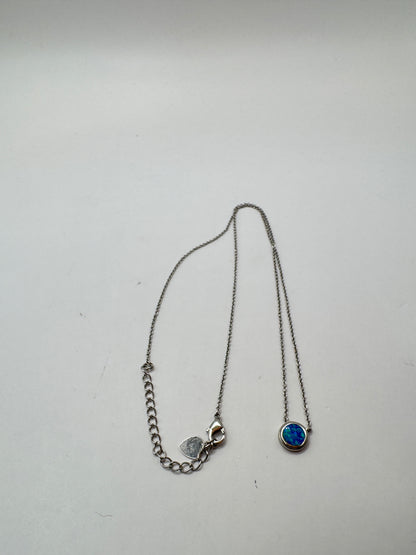 Vintage Sterling Silver Opal Necklace – Excellent Condition