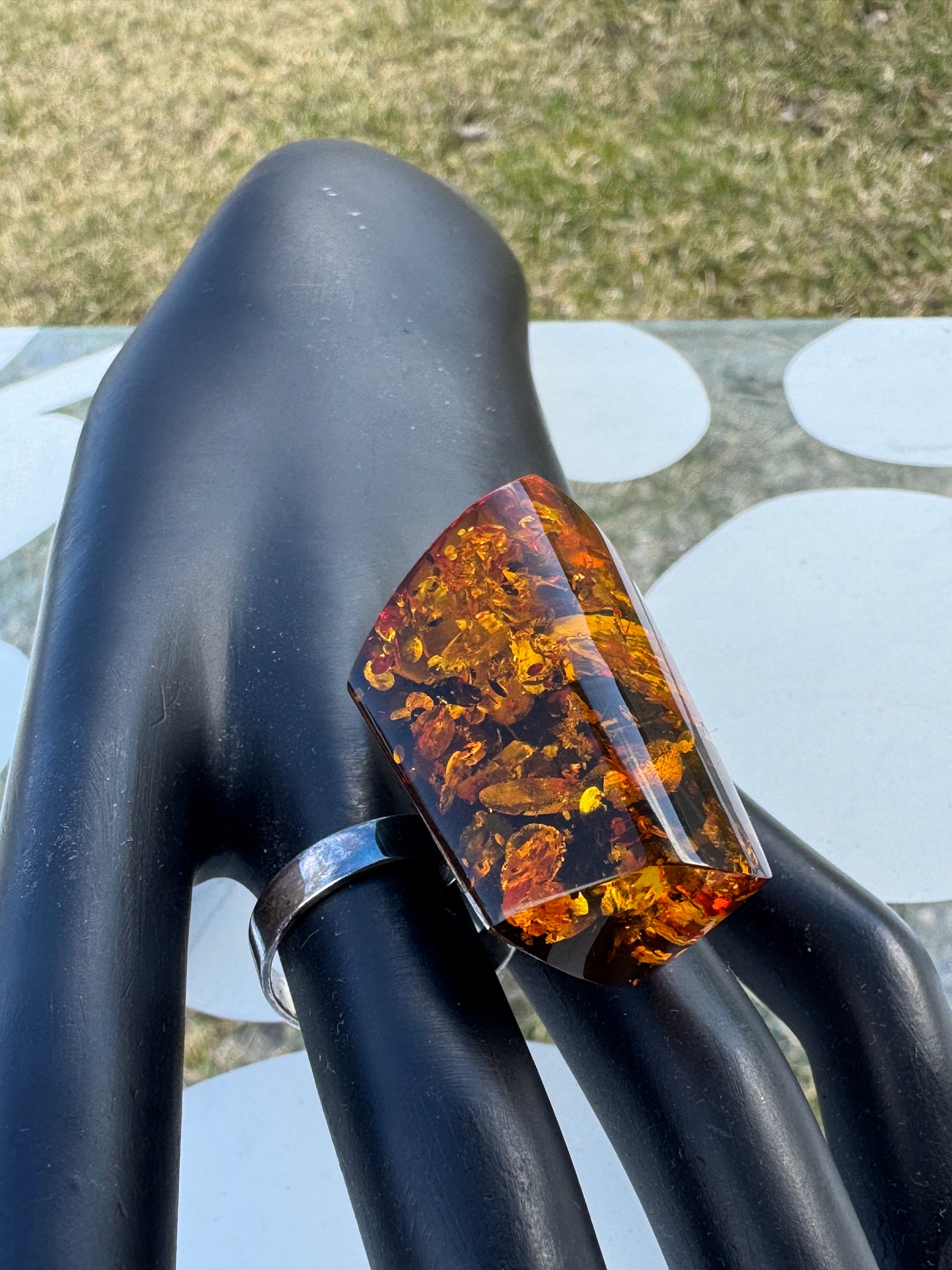 Vintage Sterling Silver Ring with Natural Amber Unique Inclusions Sz 9.5