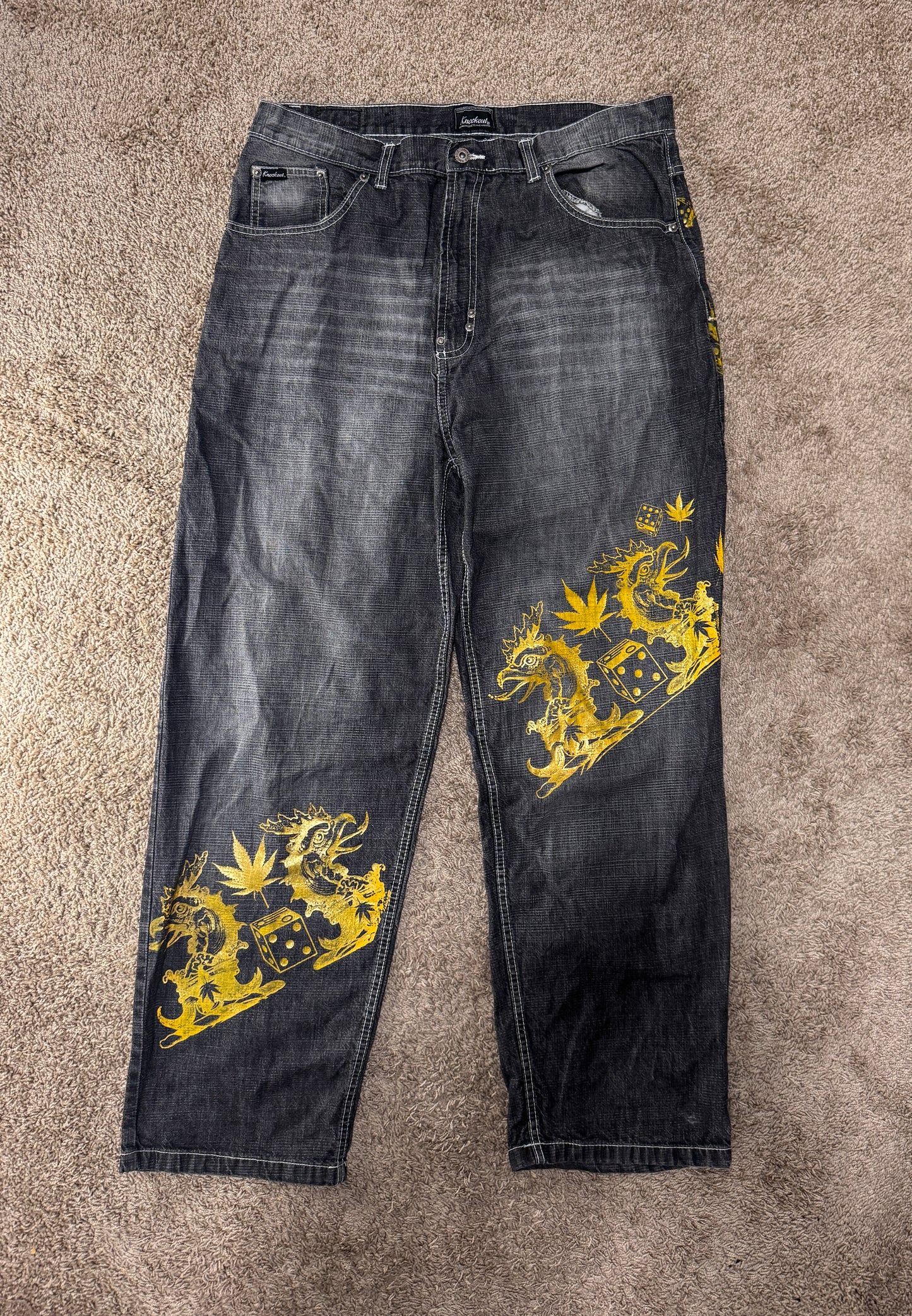 Vintage Y2K Knockout Men’s Baggy Jeans – Size 38x32, Black Denim w/ Gold Graphic Print, Hip Hop Style
