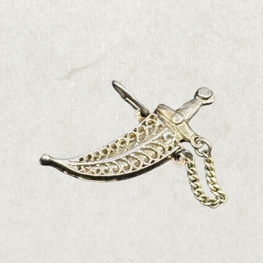 Vintage Handcrafted 990 Silver Dagger Charm / Pendant – Working Sheath