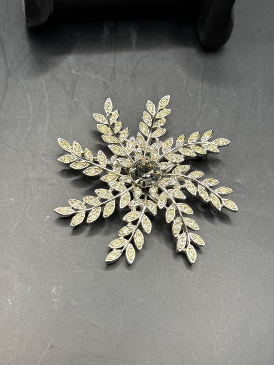 Sara Coventry Snowflake Brooch