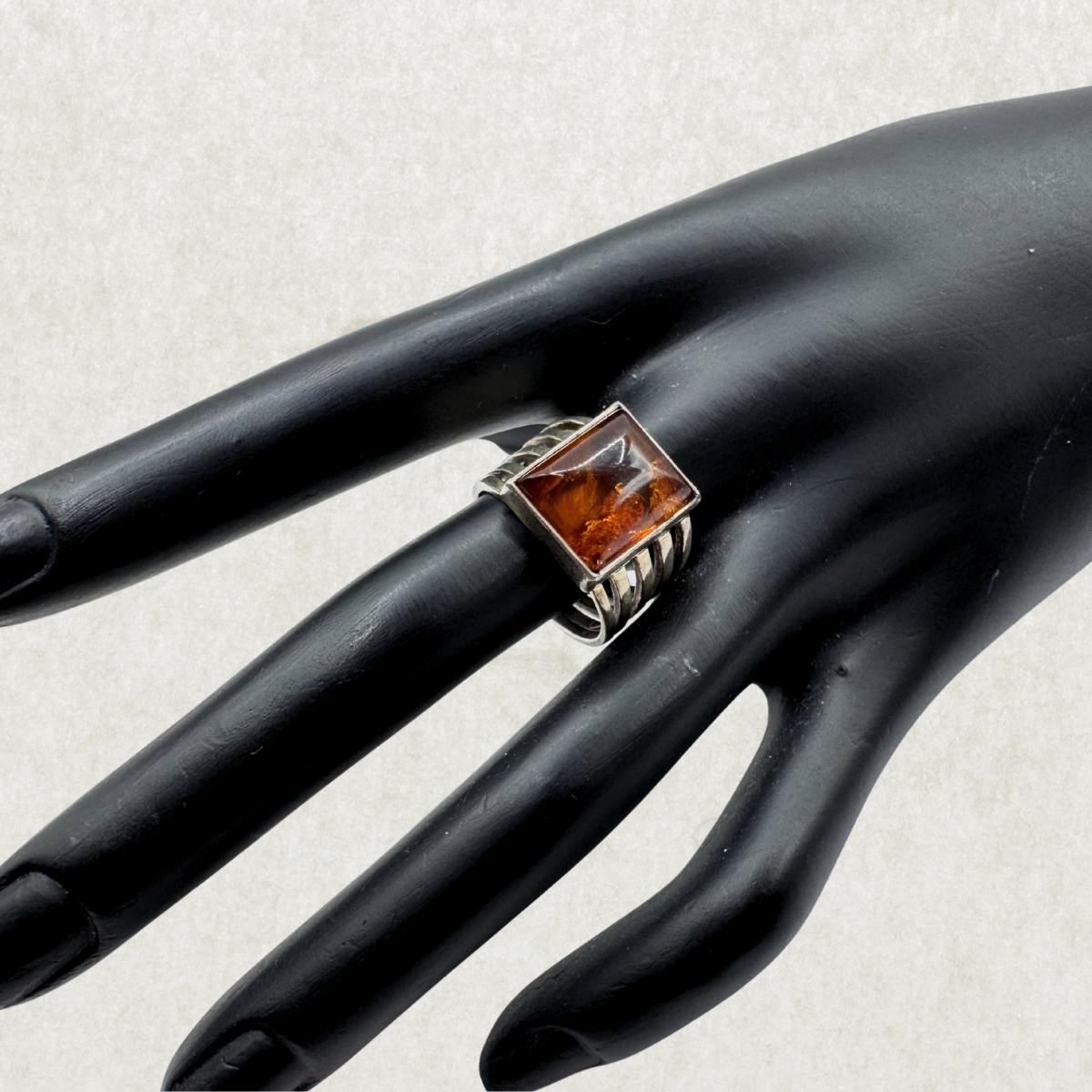 Large Vintage Sterling Silver Baltic Amber Ring Size 7.5