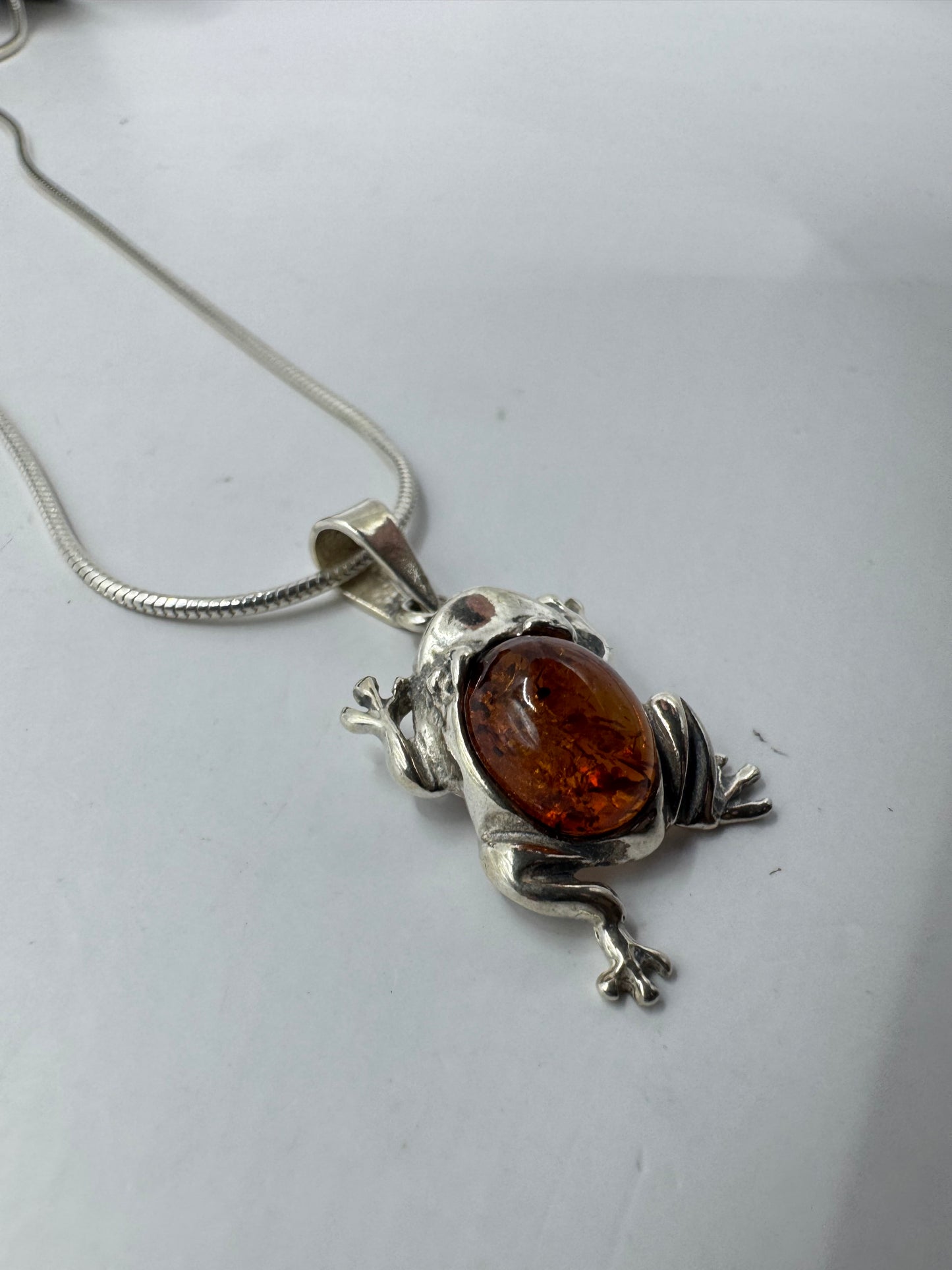 Silver 925 Amber Frog Pendant Necklace 17”