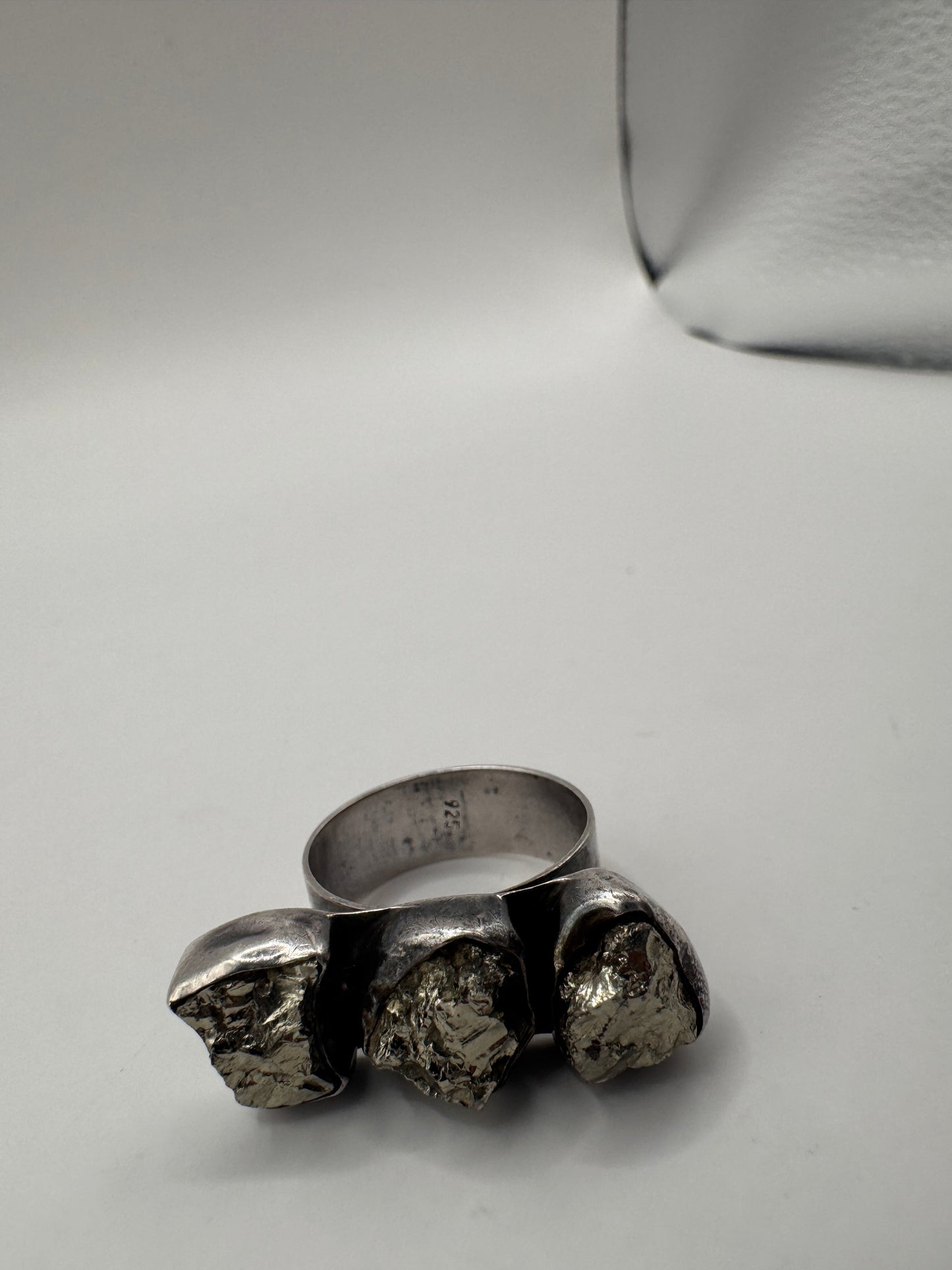 Vintage Artistic Sterling Silver Ring with Pyrite Crystal – Size 6.5