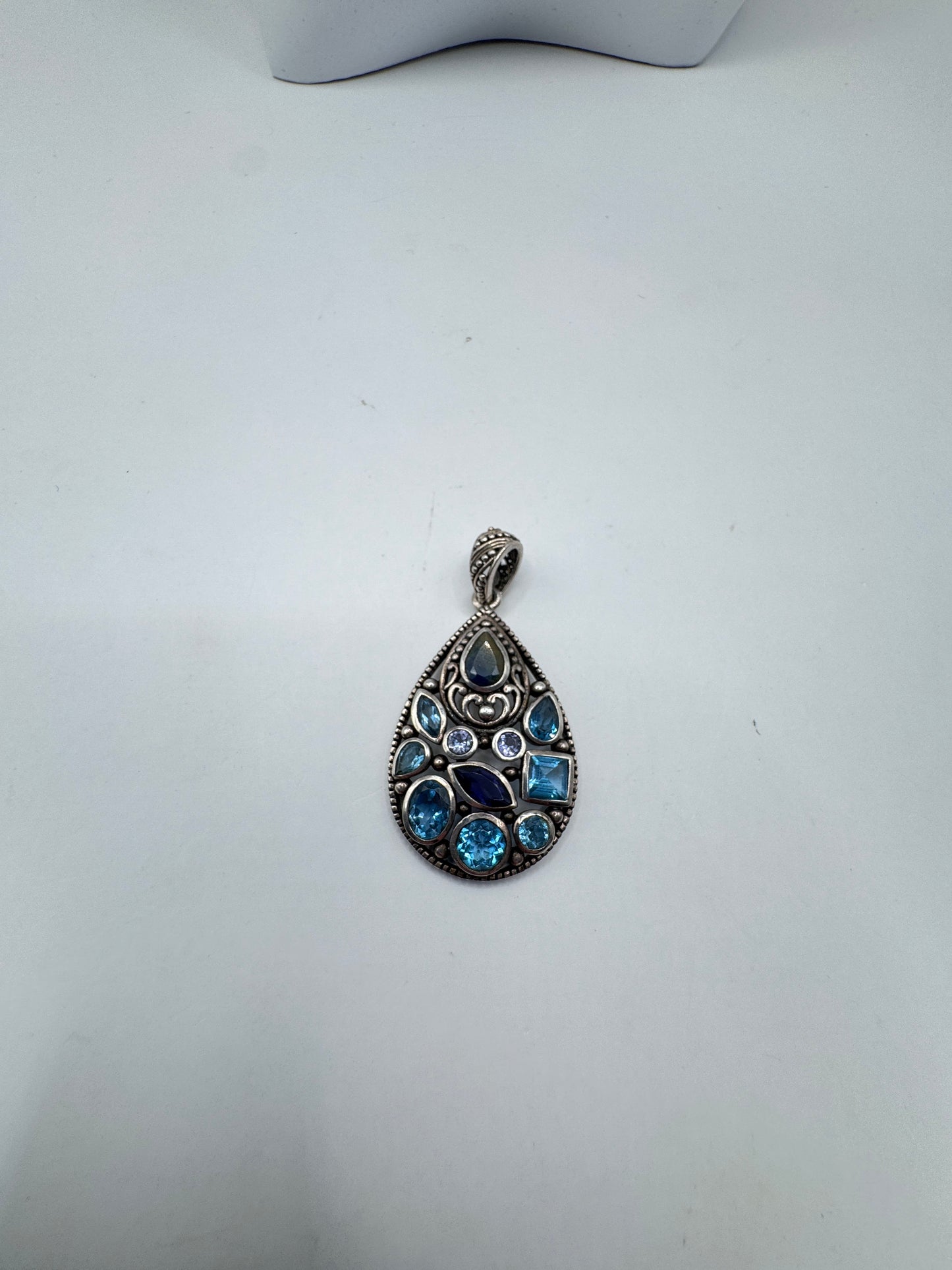 Massive Sterling Silver Pendant with Precious & Semi-Precious Stones – Excellent Condition