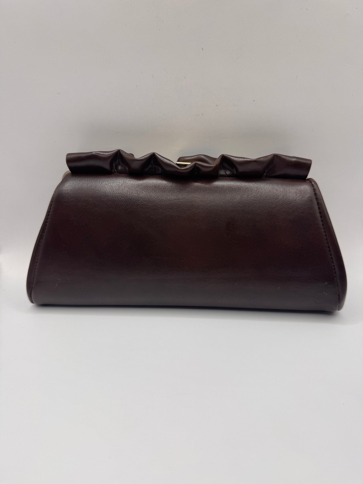 Vintage ~1940s Leather Clutch – Mid-Century, Chain Strap
