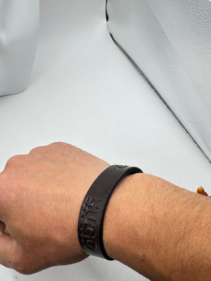 Vintage HUGO BOSS Genuine Leather Bracelet – Black Men’s Designer Wristband 8.5”