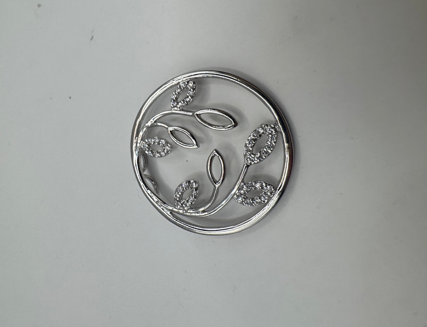 Vintage Large Sterling Silver Pendant with Natural Diamonds – Excellent Condition