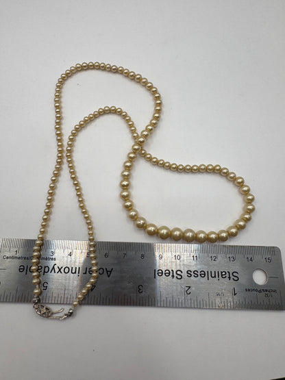 Vintage Cultured Pearl Necklace – Graduated, 14K Gold Clasp