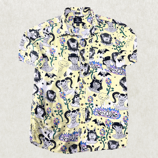 Vintage Volcom Men’s Shirt – Size L, Atypical Print, Short Sleeve 100% viscose