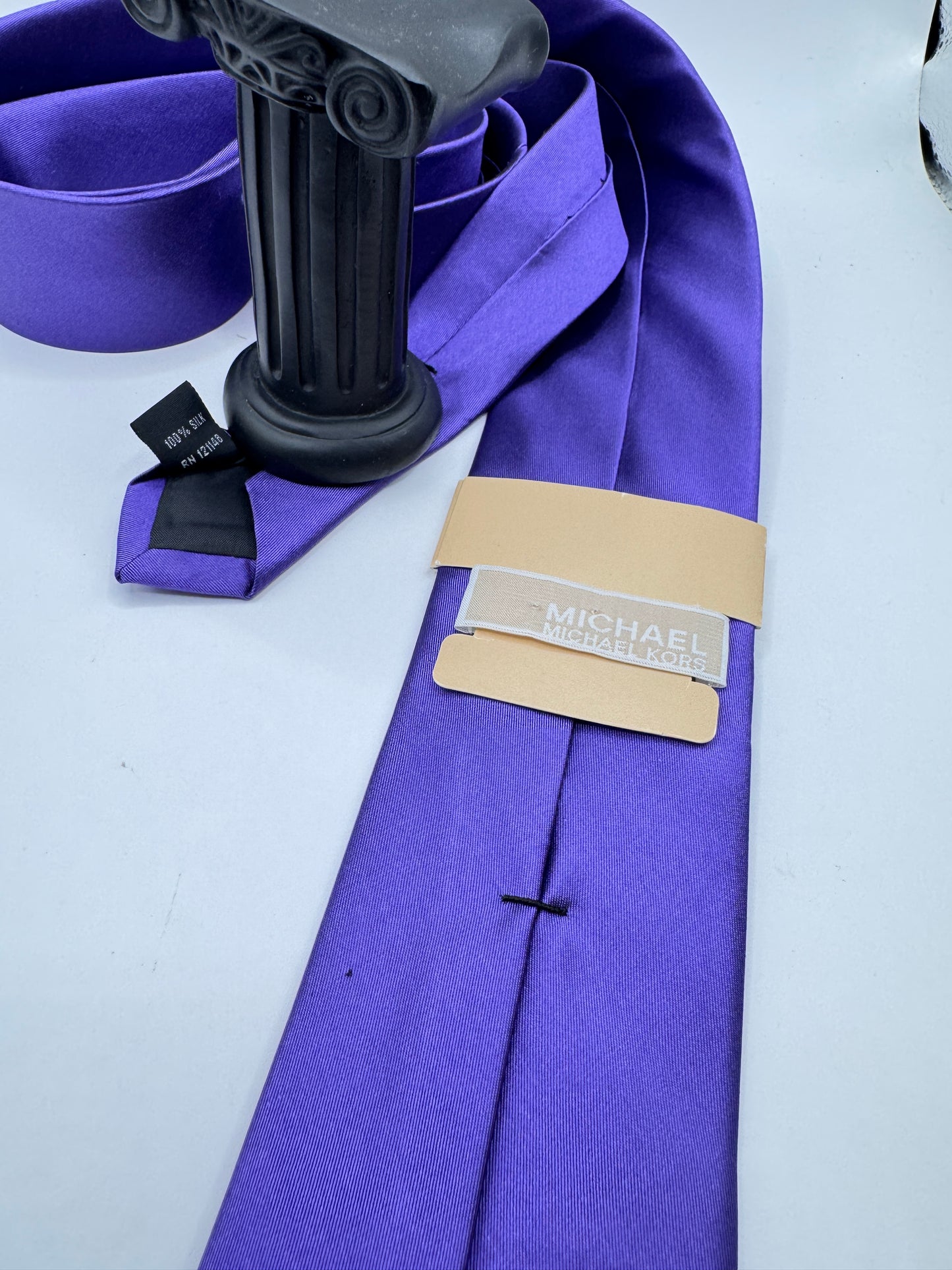 Michael Kors 100% Silk Tie – Slim Solid Purple, 58” x 3”, Brand New