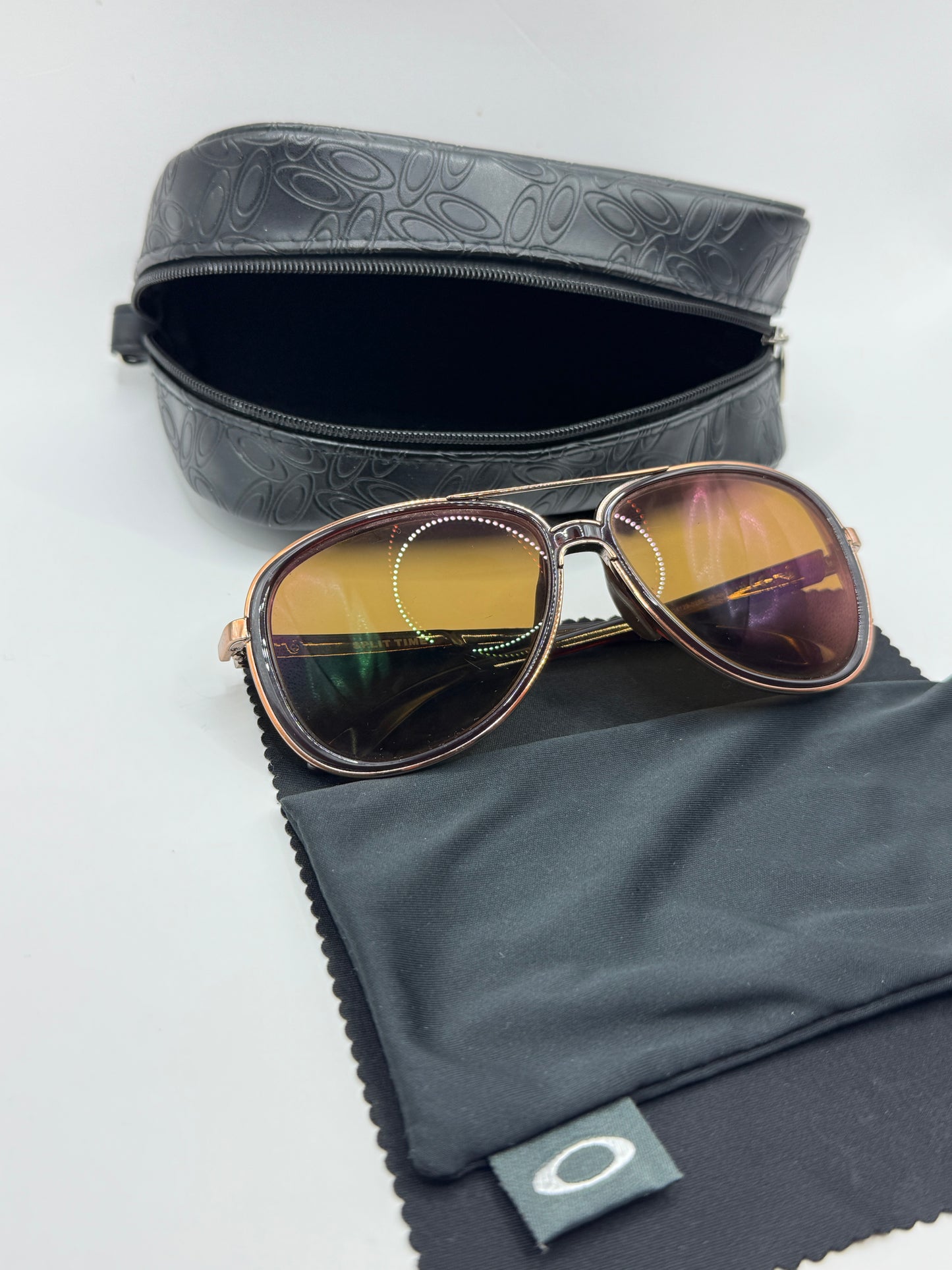 Oakley Split Time OO4129-0258 Women’s Aviator Sunglasses w/ Case – Excellent Condition