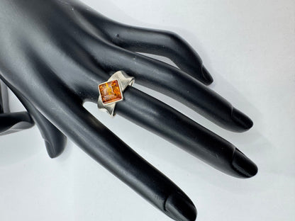 Vintage Sterling Silver 925 Amber Ring Size 9