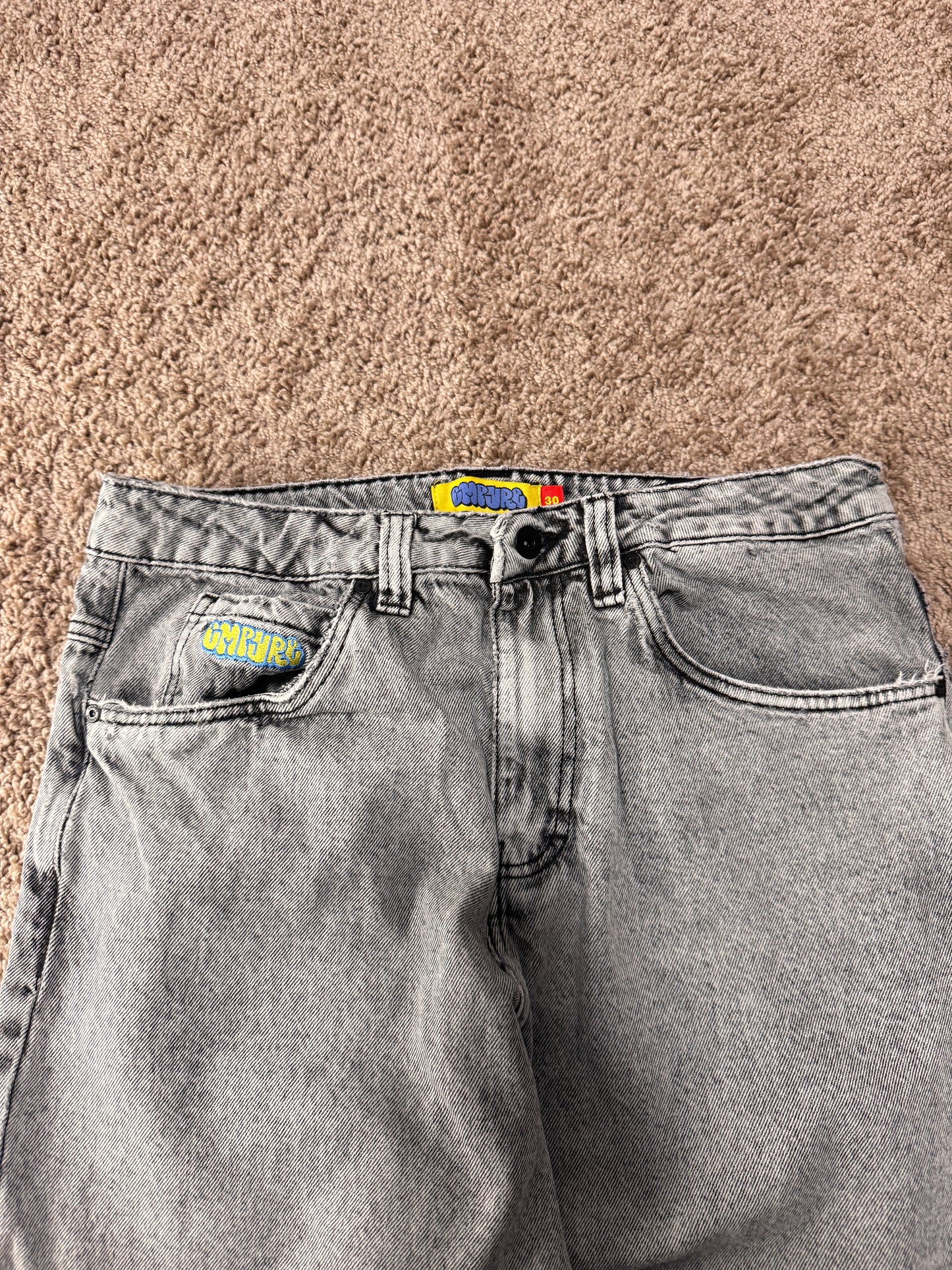 Empyre Women’s Jeans – Size 30, Grey Wash, Straight Leg, Raw Hem