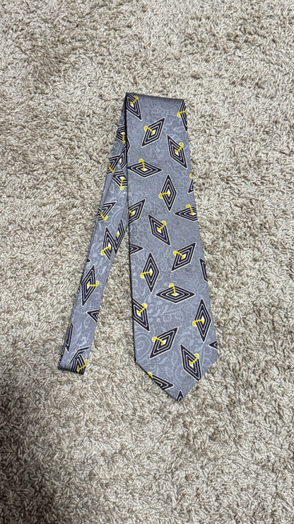 Vintage Eaton Silk Tie – Geometric Diamond Pattern, Gray & Yellow, 100% Silk, 58”