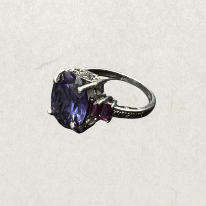 Vintage Sterling Silver Ring with Large Purple Stone & Pink Side Accents – Statement Cocktail Ring Sz 7