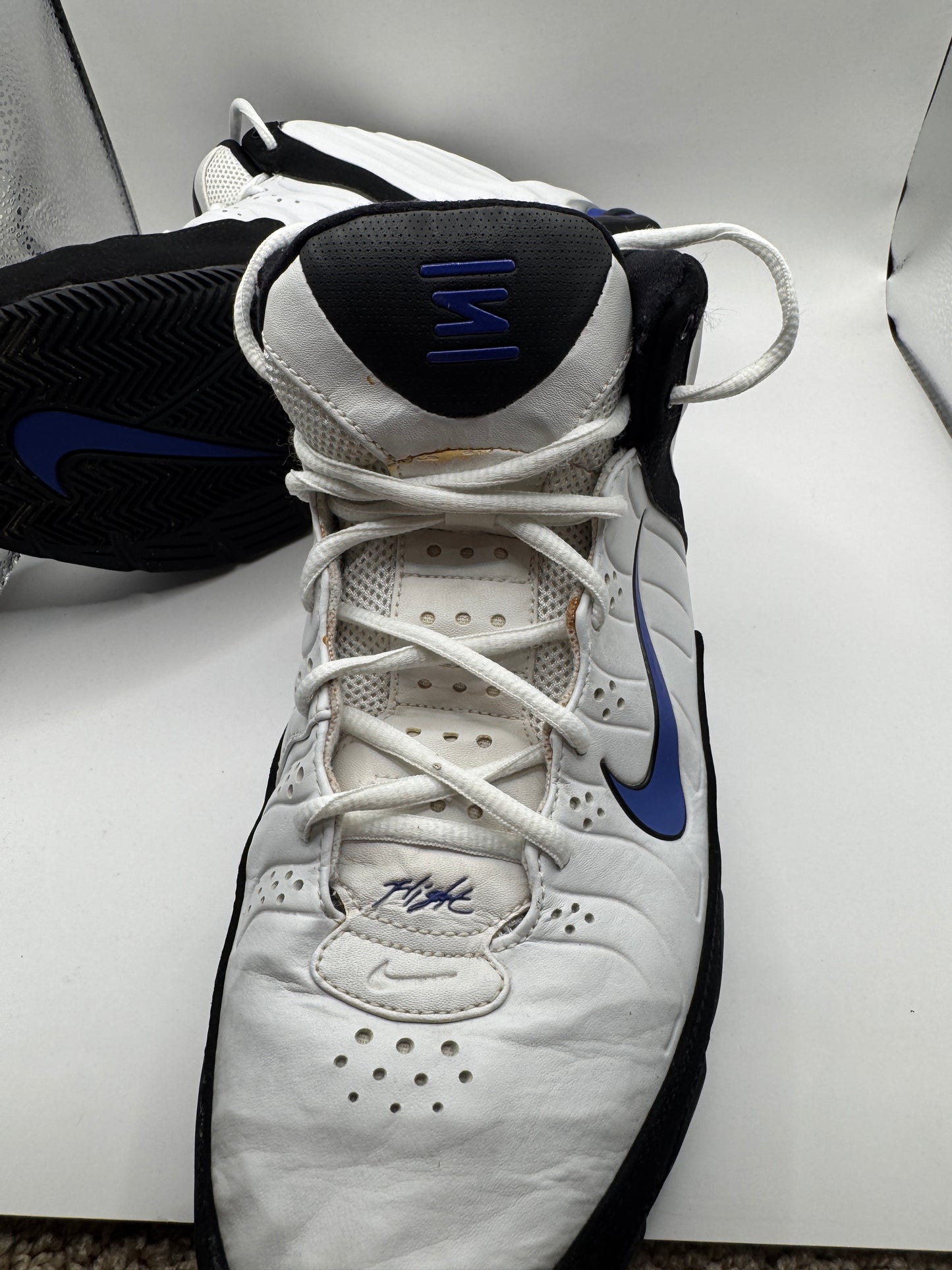Vintage 2005 Nike Shox Lethal TB – Size 11, White/Black/Blue, Retro Basketball Sneakers