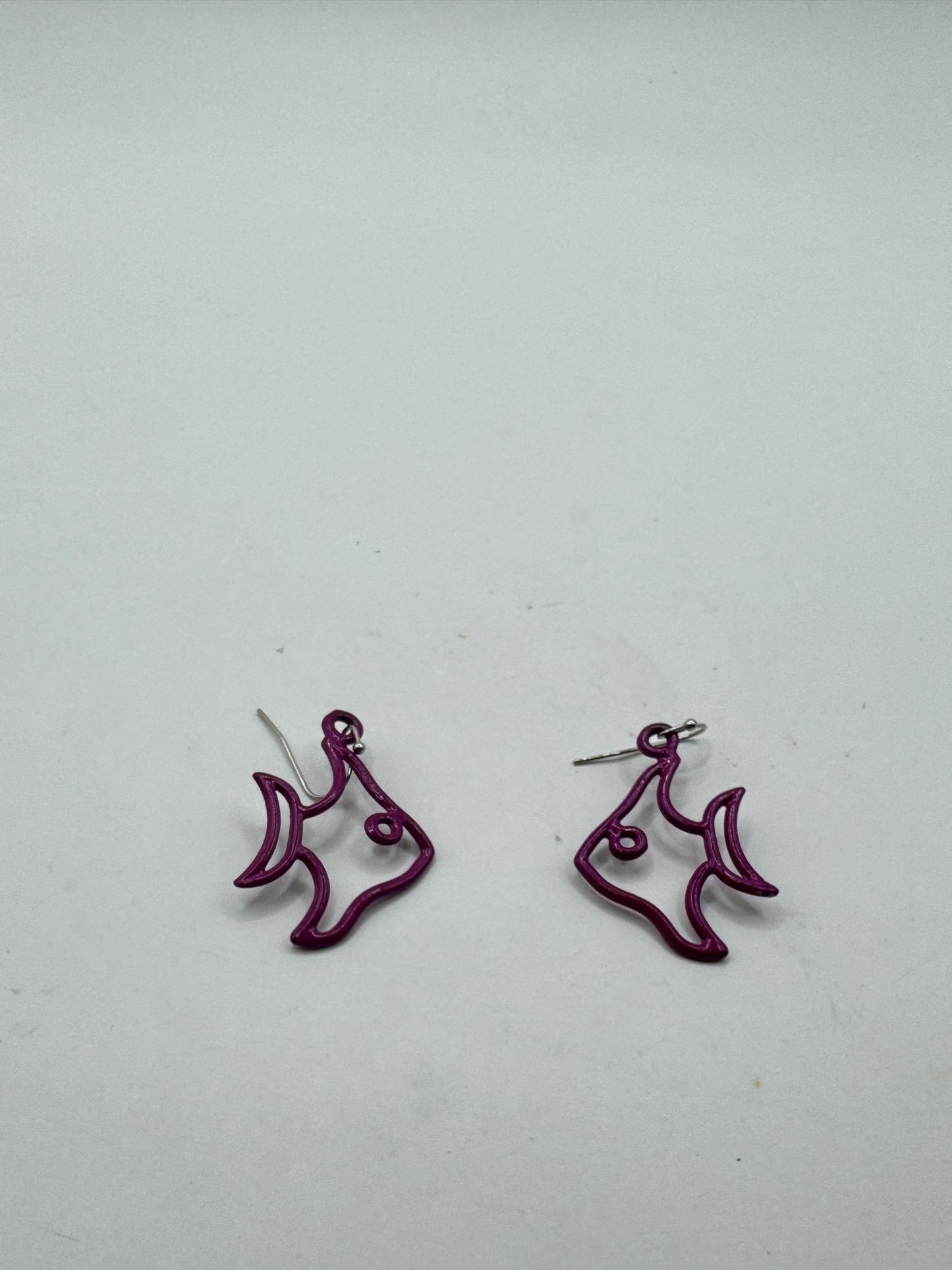 Vintage Purple Abstract Fish Earrings – Minimalist Retro Dangle Earrings